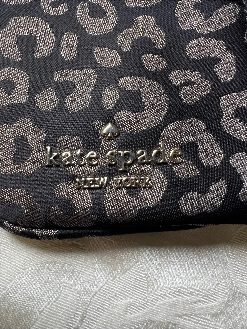 kate spade Chelsea black the little grap lanyard Leopard print card holder